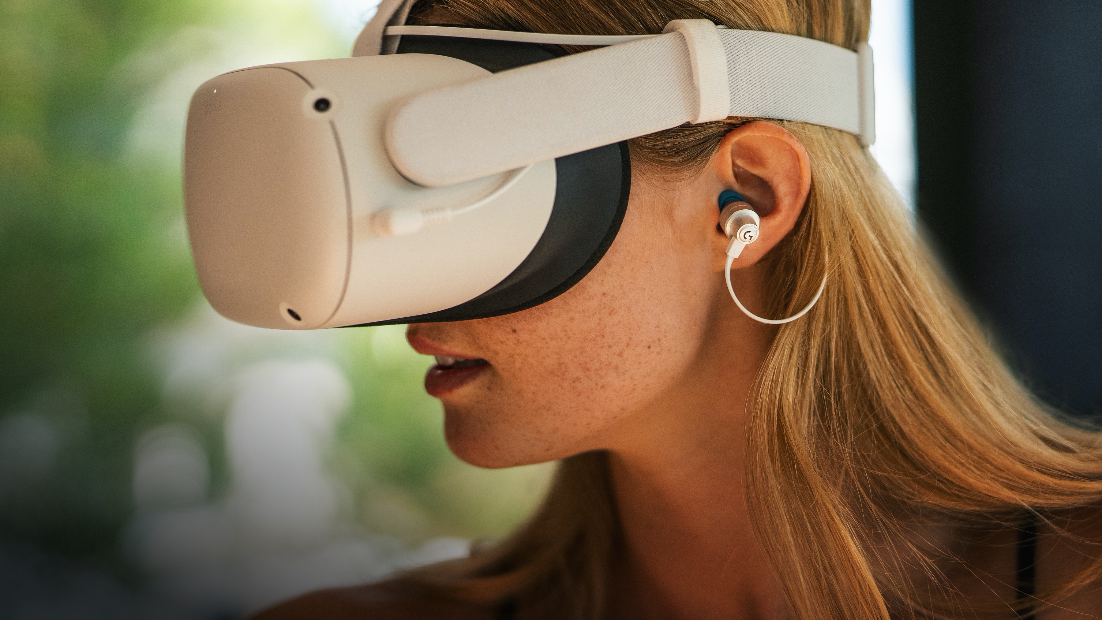 G333 VR Gaming Earphones for Oculus Quest 2 | Logitech G