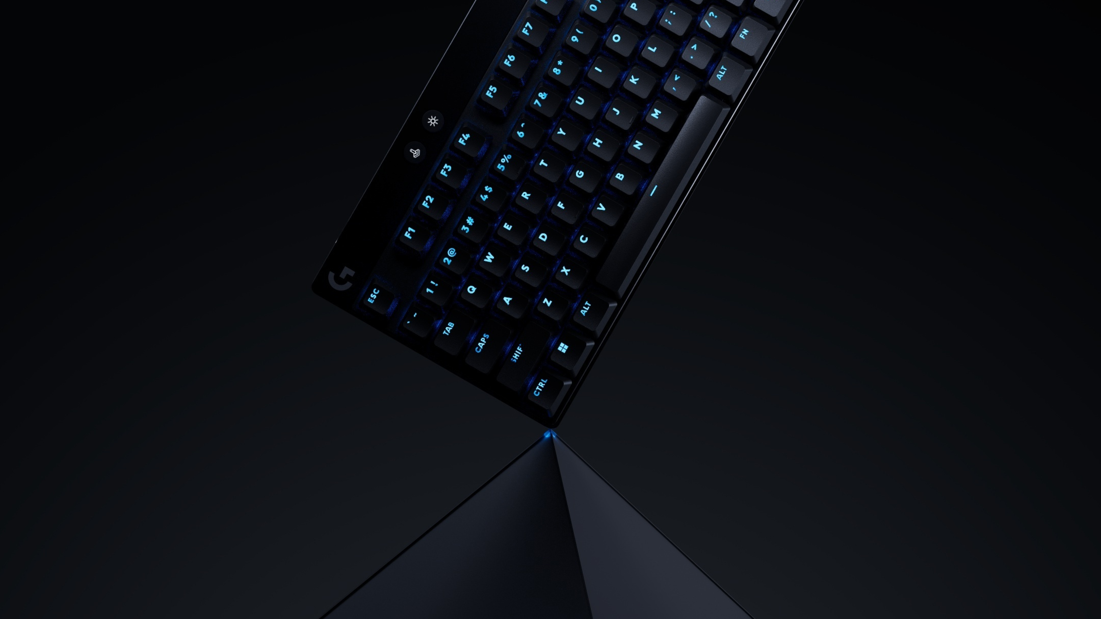 pro-x-tkl-rapid-feature-01.jpg