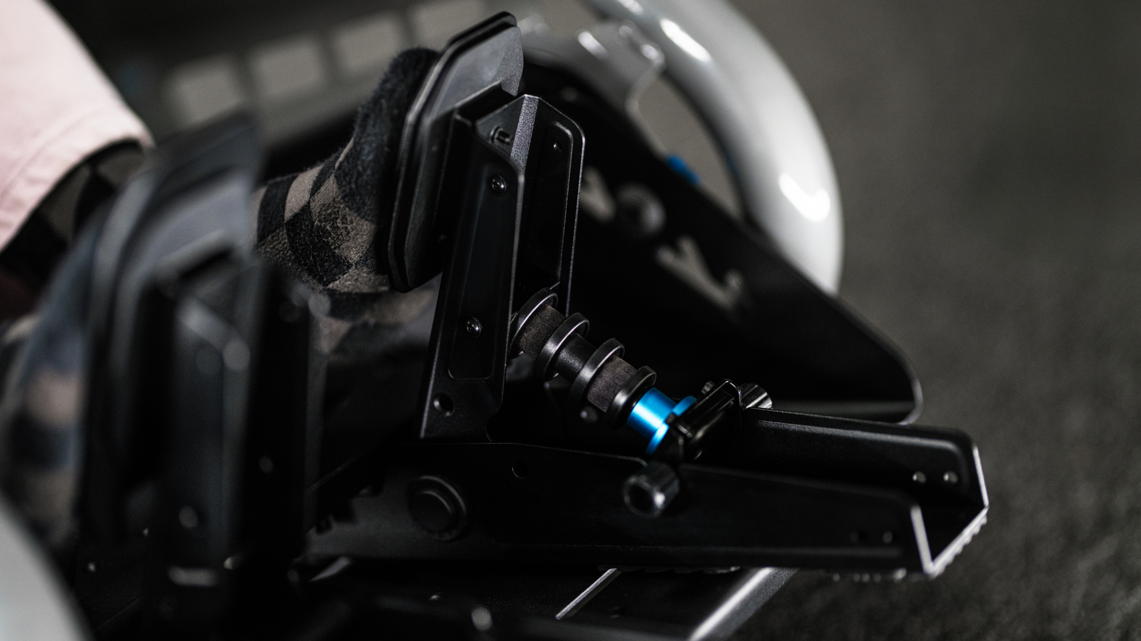 Logicool G RS PEDALS RSペダル 新品未使用 RS Pedals: Your Race, Mastered | Logitech G