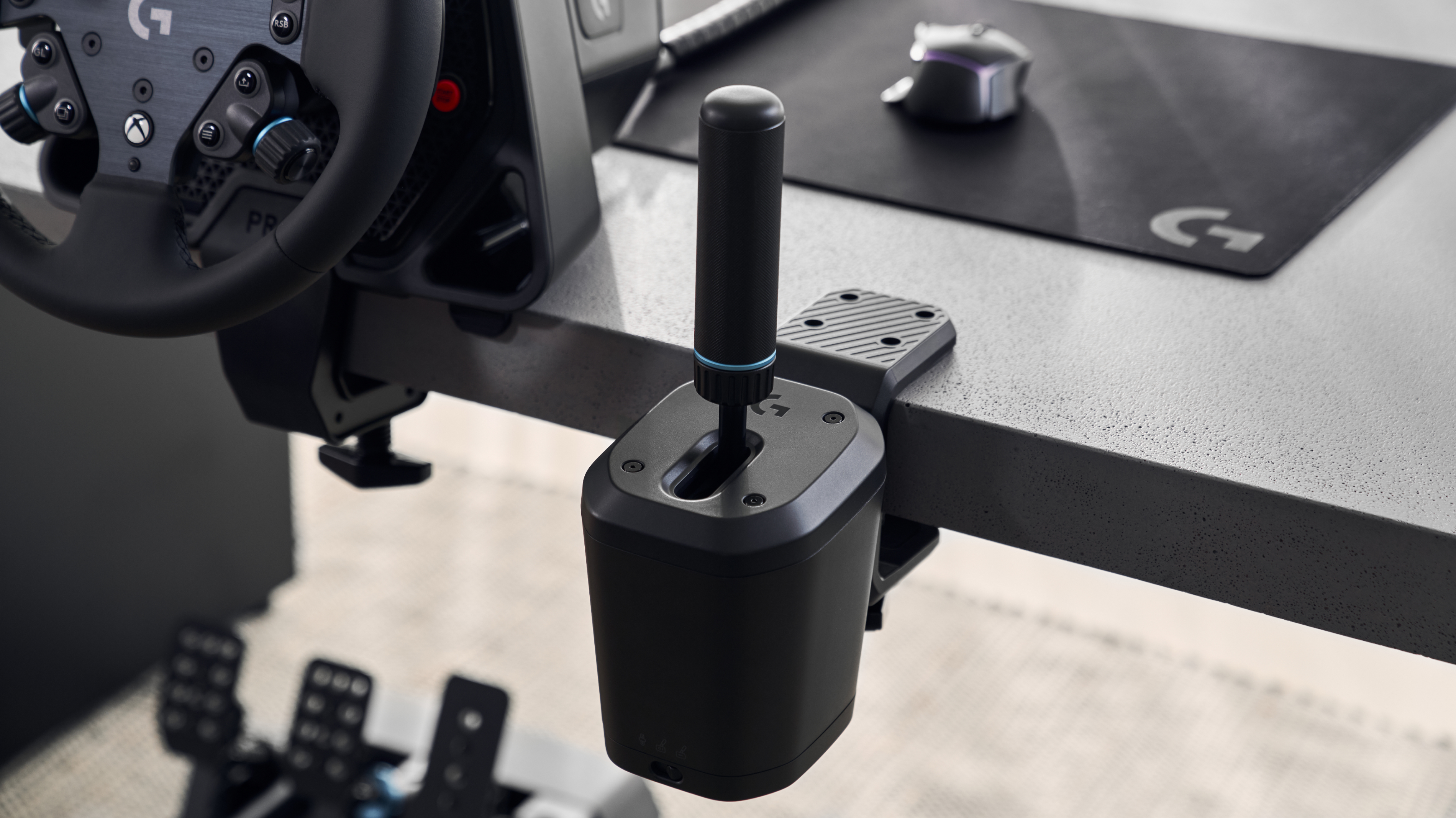 ロジクール RS SHIFTER & HANDBRAKE RS Shifter & Handbrake | Logitech G